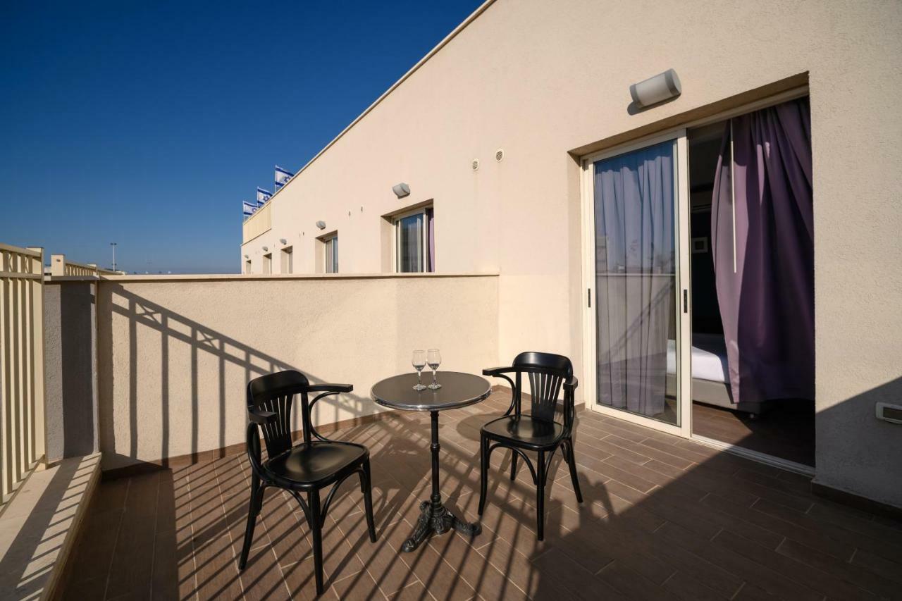 Maris Hotel Haifa Bagian luar foto