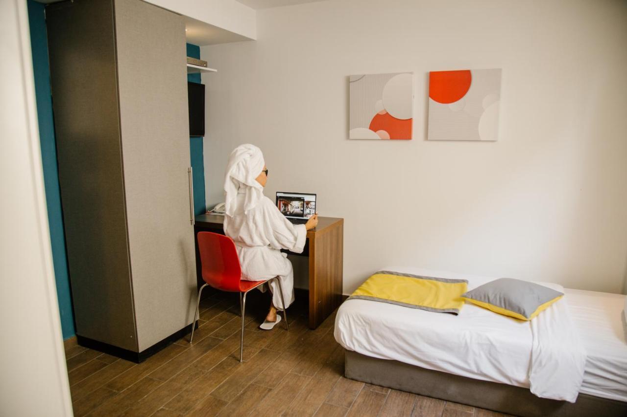 Maris Hotel Haifa Bagian luar foto